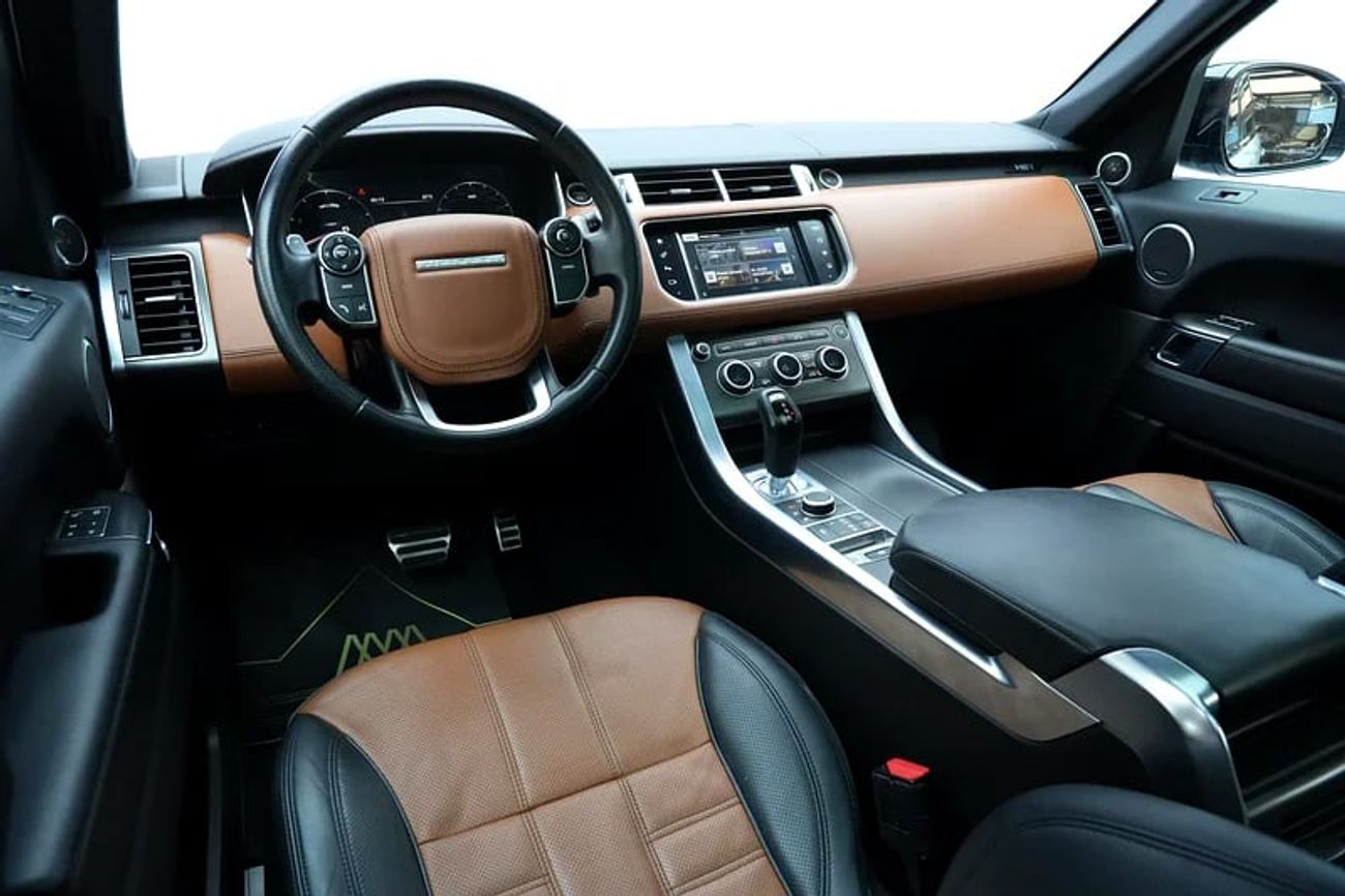 Land Rover Range Rover HSE 5.0L HSE | Agency History