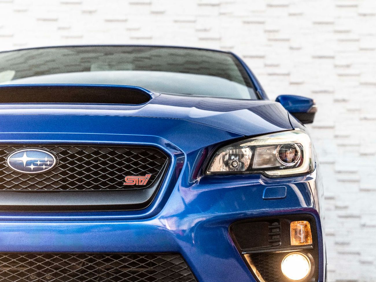 سوبارو امبريزا WRX