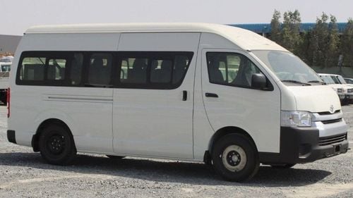 Toyota Hiace DLS - STANDARD ROOF DLS - STD ROOF Toyota Hiace 2.5L High Roof Diesel old ship 2025