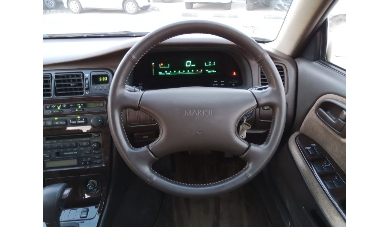 Toyota Mark II TOYOTA MARK II GRANDE RIGHT HAND DRIVE (PM957)