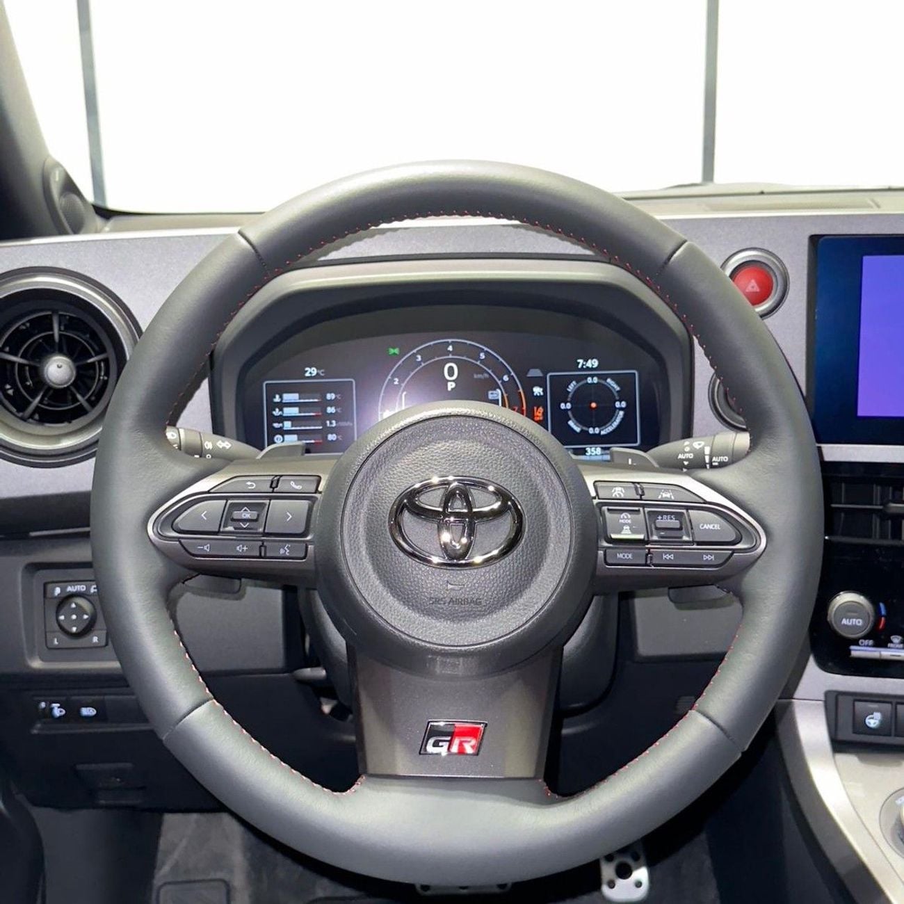 تويوتا يارس Toyota Yaris GR 2026 مواصفات خليجية