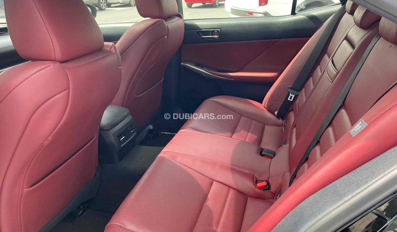 Used Lexus IS250 F SPORT 2015 for sale in Sharjah 605910