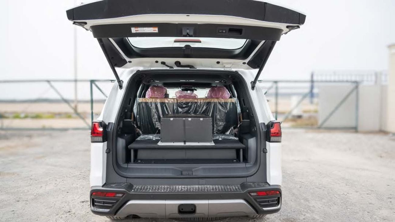 Lexus LX 700h LEXUS LX700H 3.5L HEV URBAN -2025