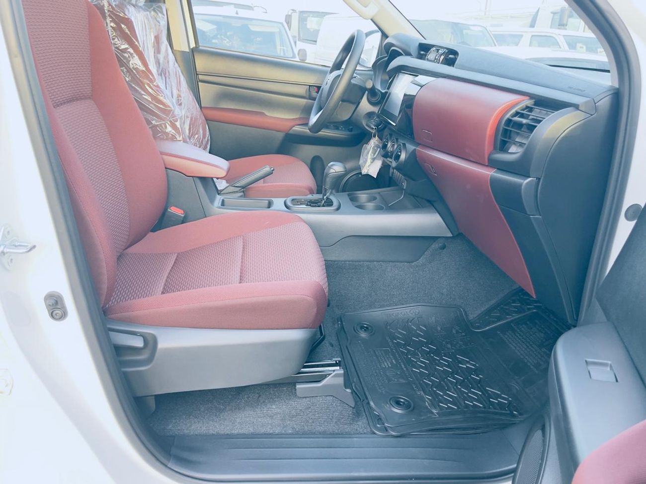 تويوتا هيلوكس S GLX 2.4L 4WD A/T