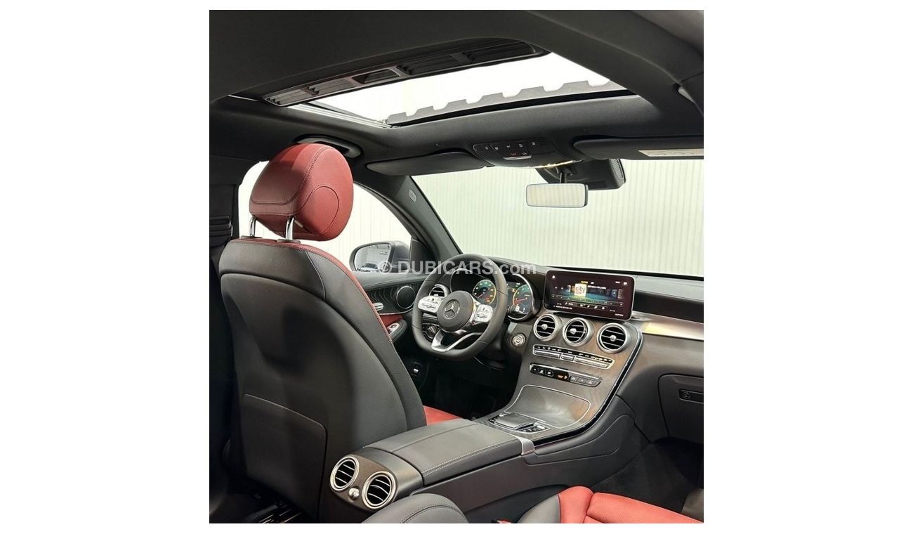 مرسيدس بنز GLC 200 *Brand New* 2023 Mercedes Benz GLC200 Coupe 4MATIC, 2028 Mercedes Warranty, Full Options, GCC