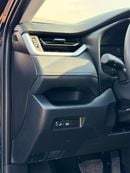 Toyota RAV4 XLE 2.5 L AWD leather seats, push start 2024