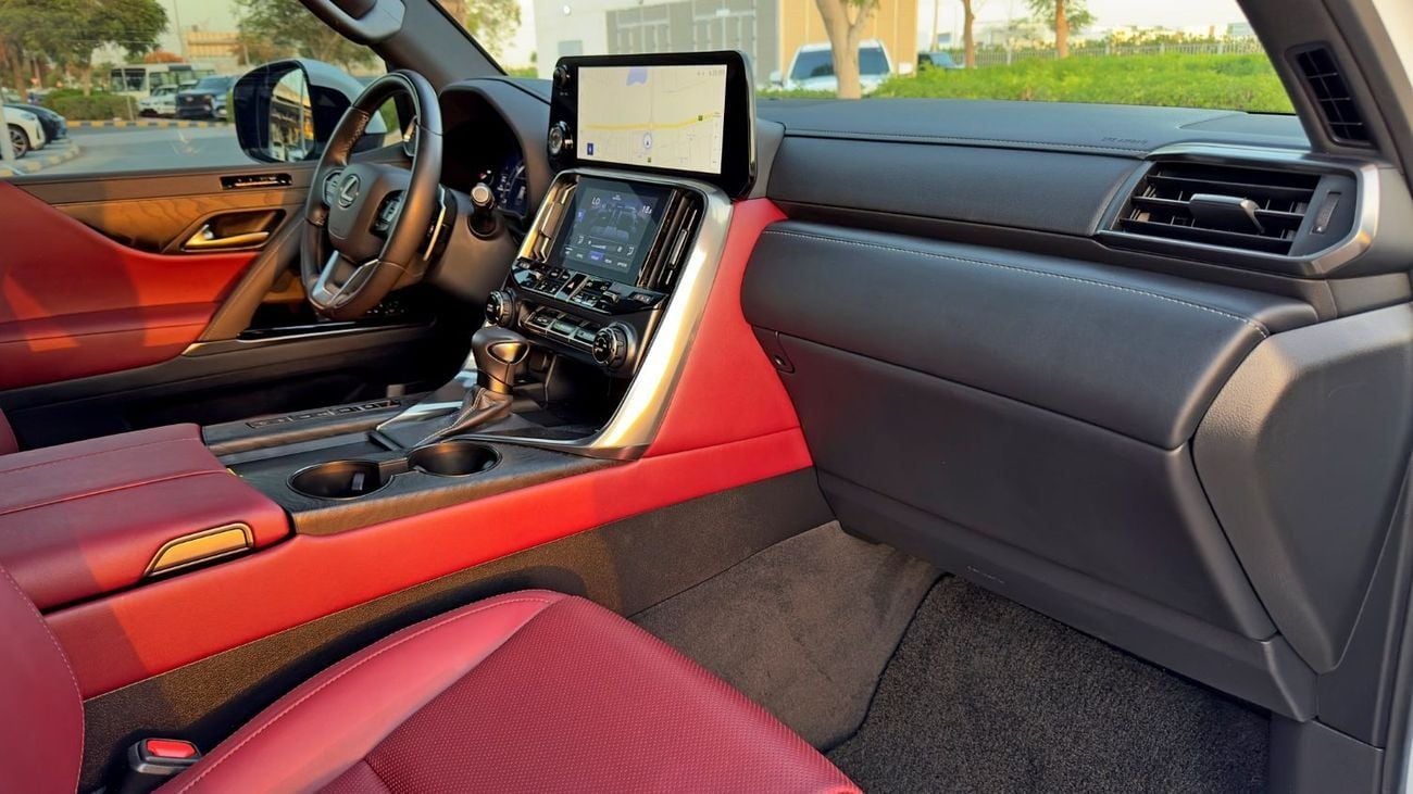 Lexus LX600 Signature 3.5L