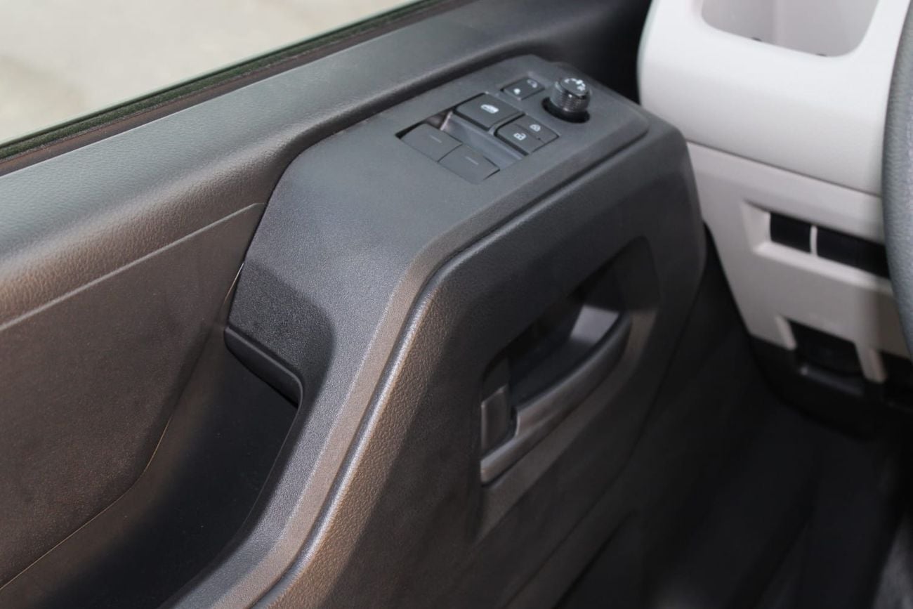 Toyota Hiace 2.8L - VAN - Manual - Diesel - FWD - 9+ - 4 Door 2.8L Diesel Manual Transmission, High Roof, 13 Seater, Model 2026