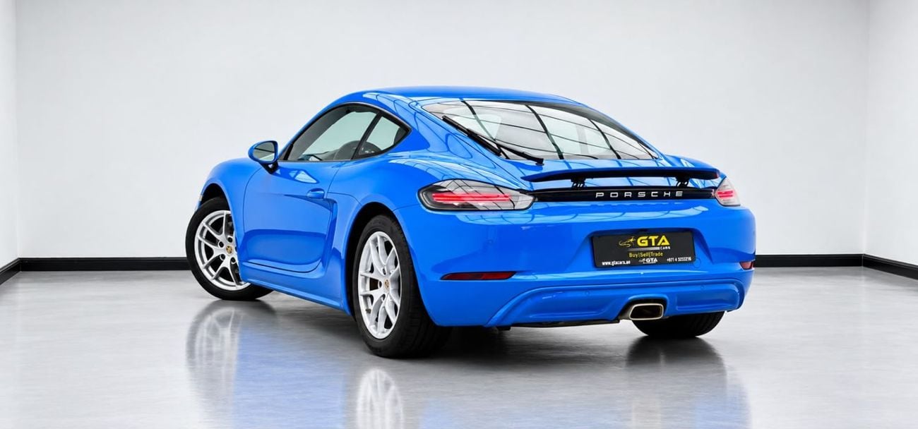 Porsche 718 Cayman STANDARD
