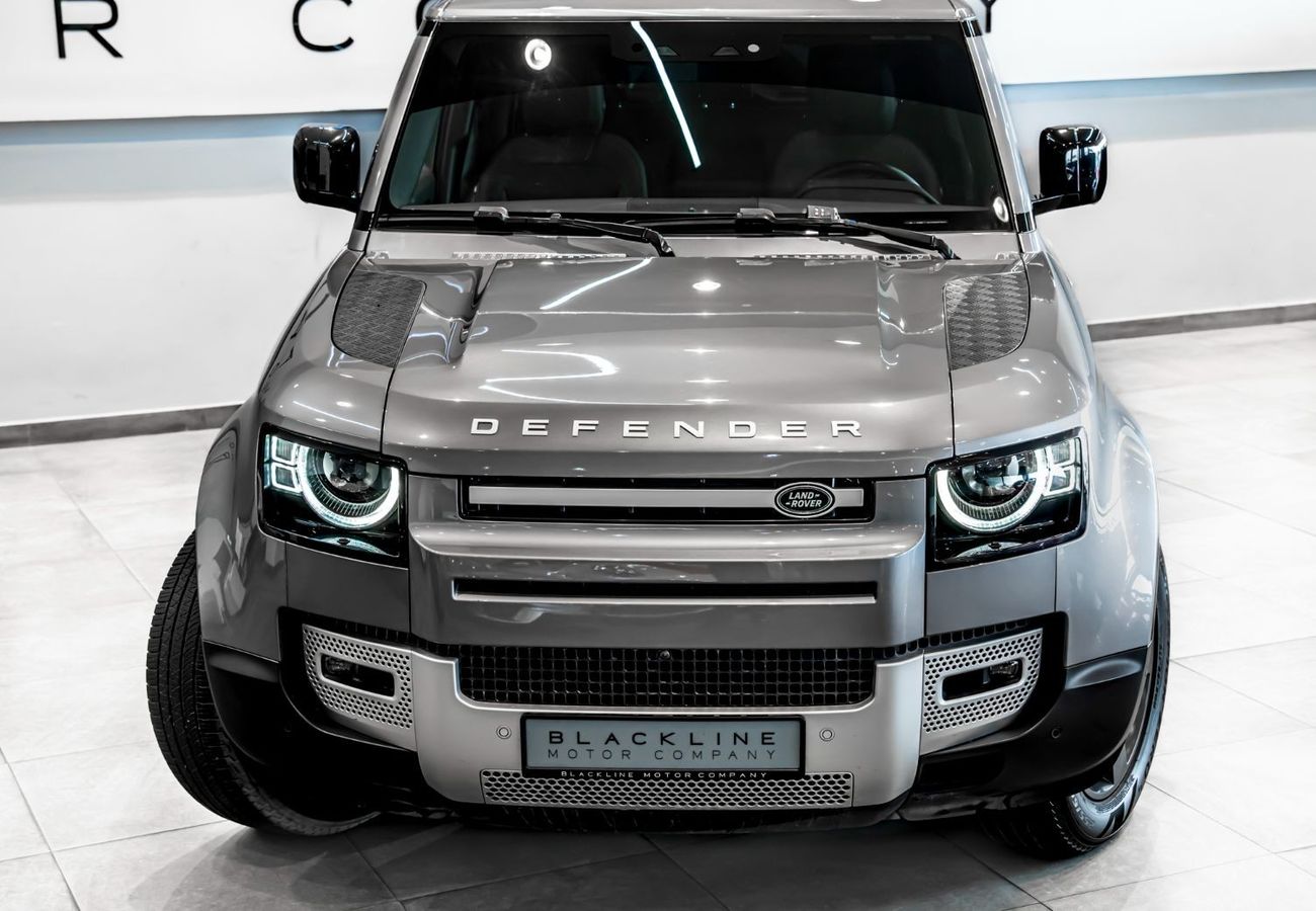 Land Rover Defender 2023 Land Rover Defender 110 P300 SE, 2028 Land Rover Warranty + Service Contract, Low KMs, GCC