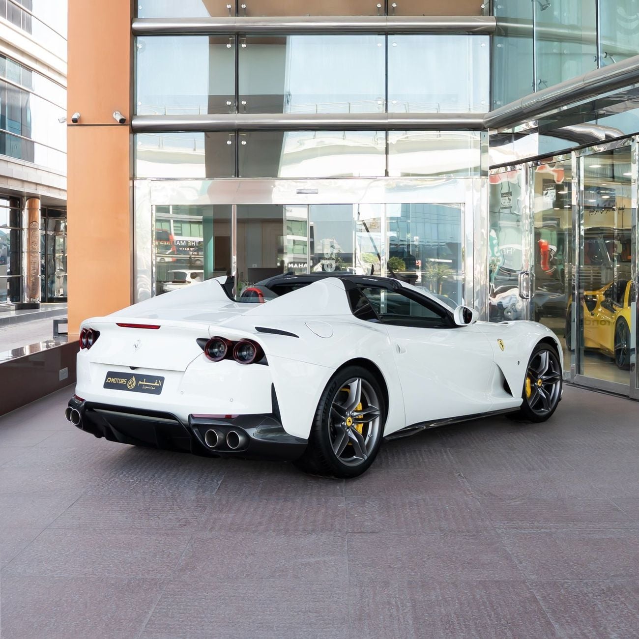 Ferrari 812 2023 FERRARI 812 GTS ( FULL CARBON BODY ) DONE ONLY 1200KM