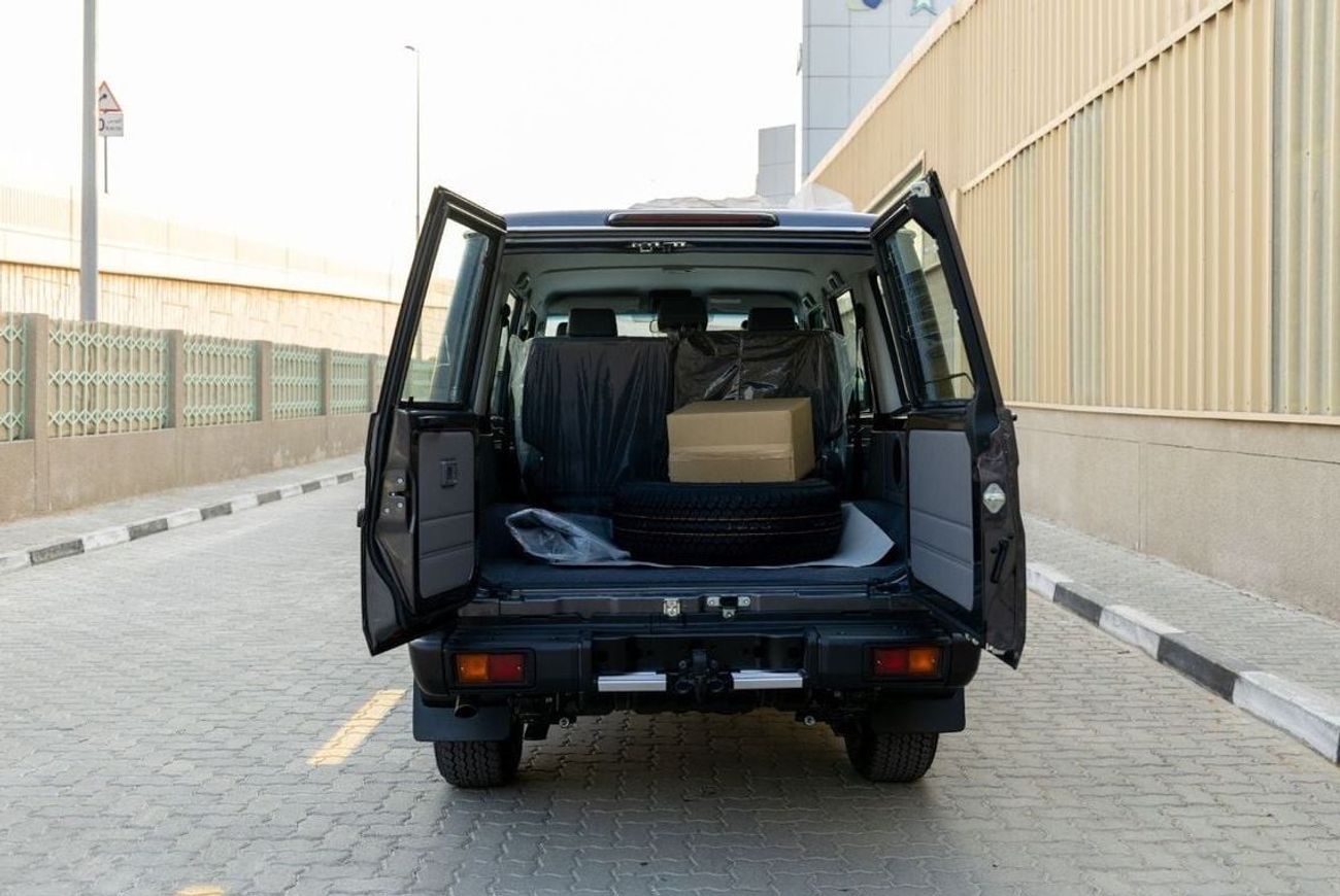Toyota Land Cruiser LC 76 - G 2025