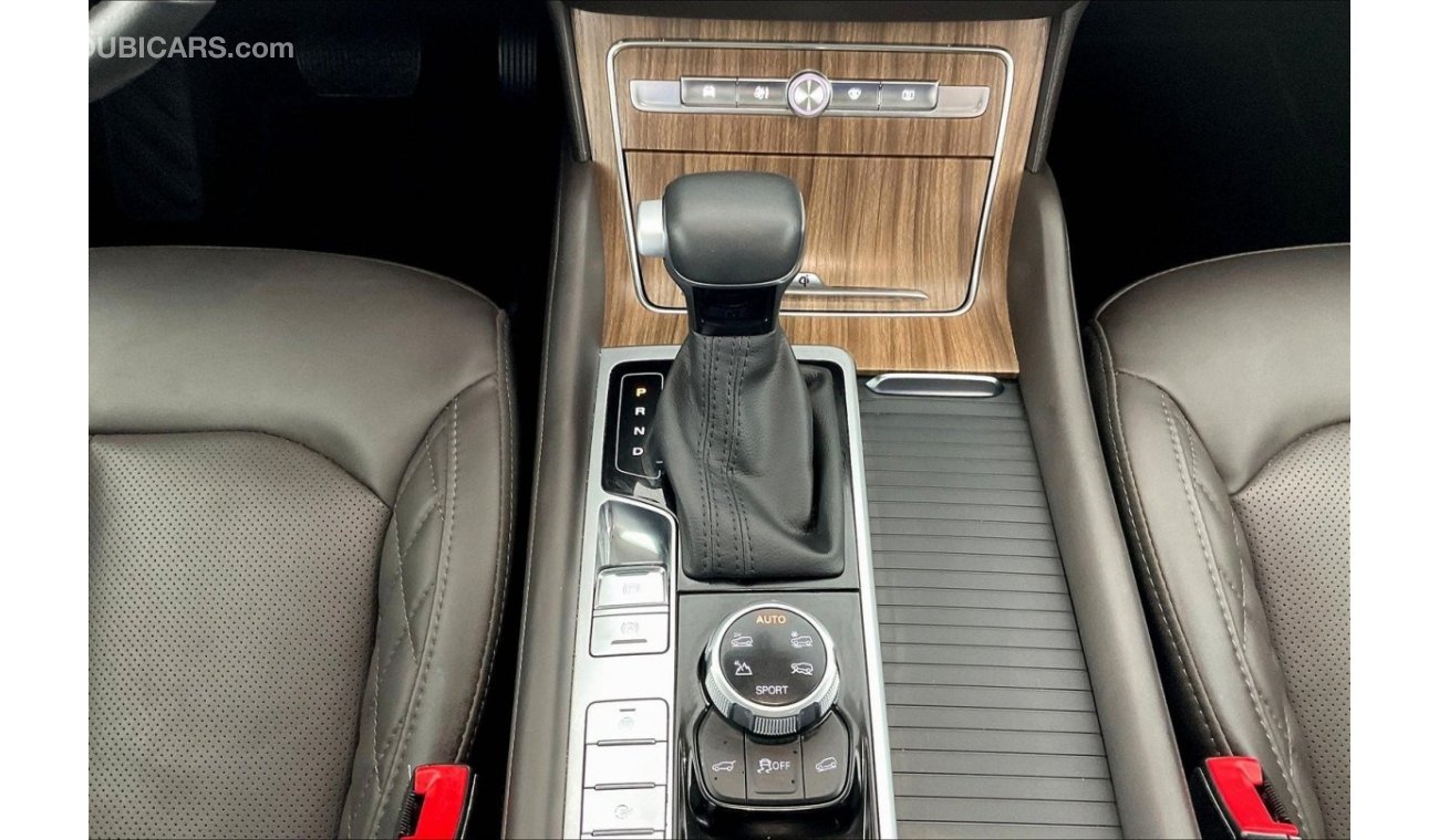 أم جي RX8 Luxury