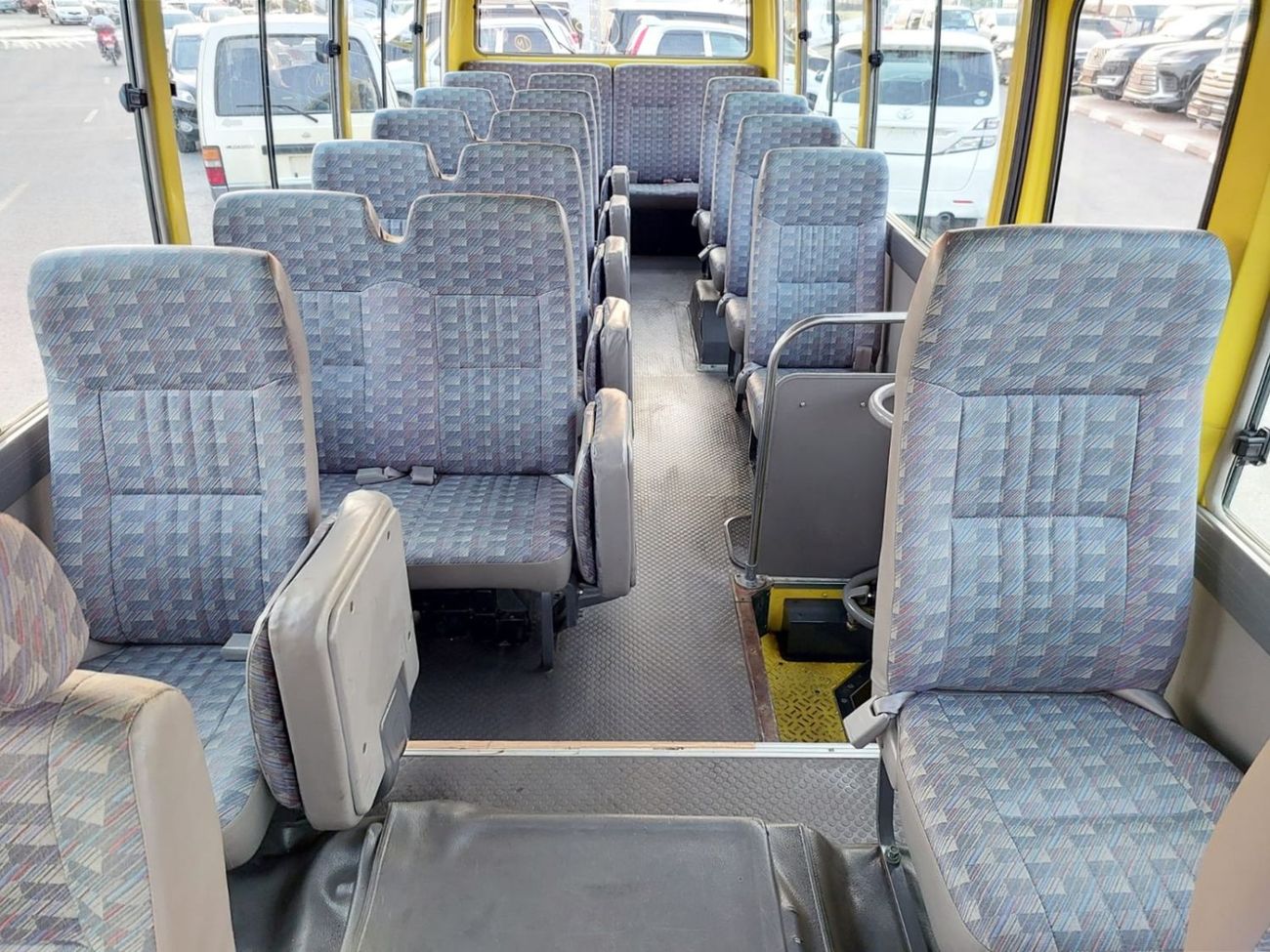 Nissan Civilian NISSAN CIVILIAN BUS RHD 2002 MODEL 4.2 L DIESEL AUTOMATIC(PM10521)