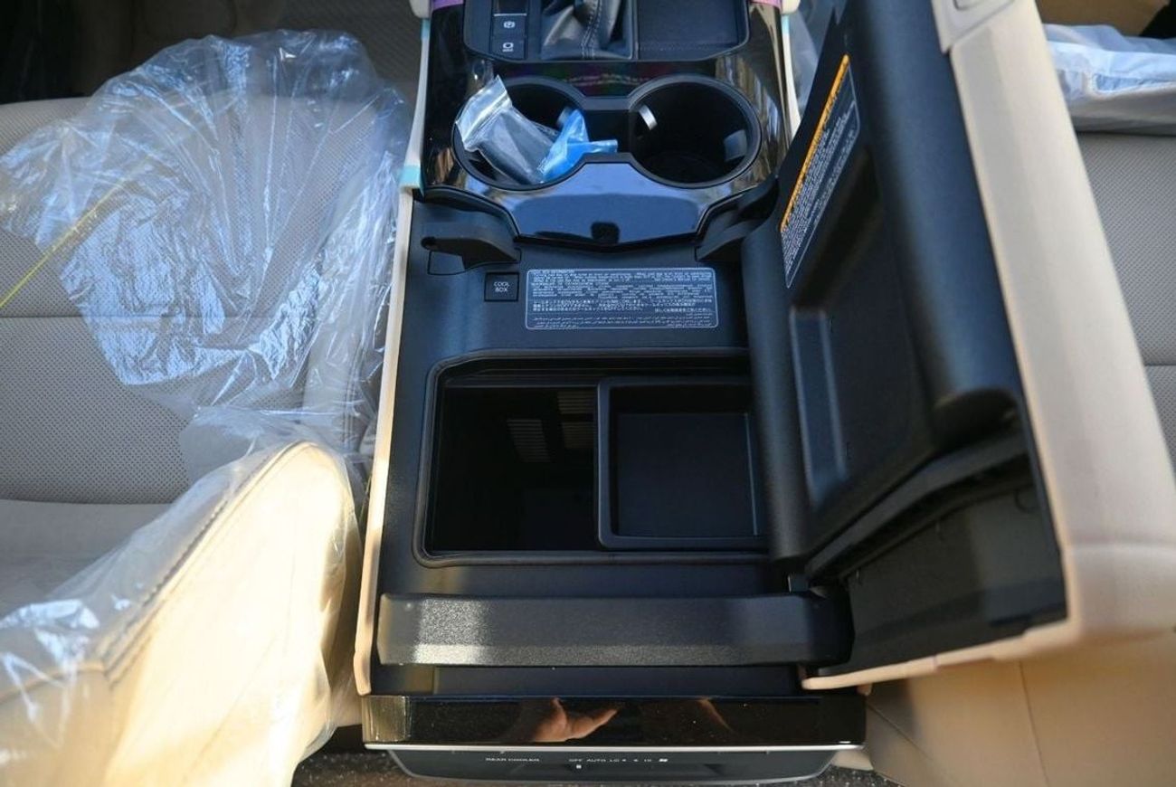 تويوتا لاند كروزر TOYOTA LAND CRUISER GXR 4.0L GCC MODEL 2024