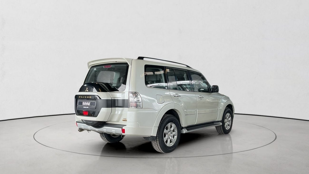 Mitsubishi Pajero GLS Highline 3.8L (274 HP) GLS Highline | Guaranteed Warranty | 0 Down Payment