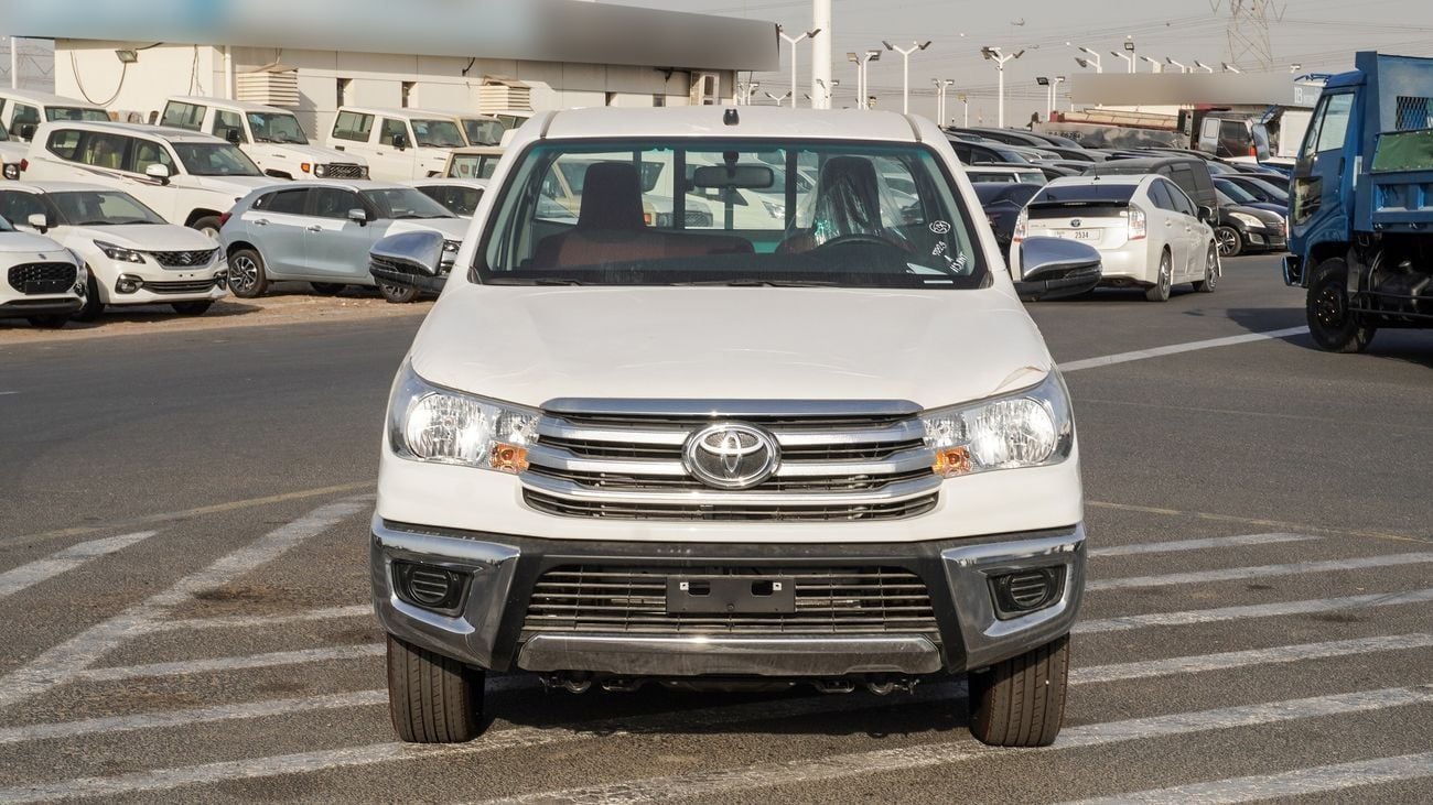Toyota Hilux 2.7L Single Cabin M/T