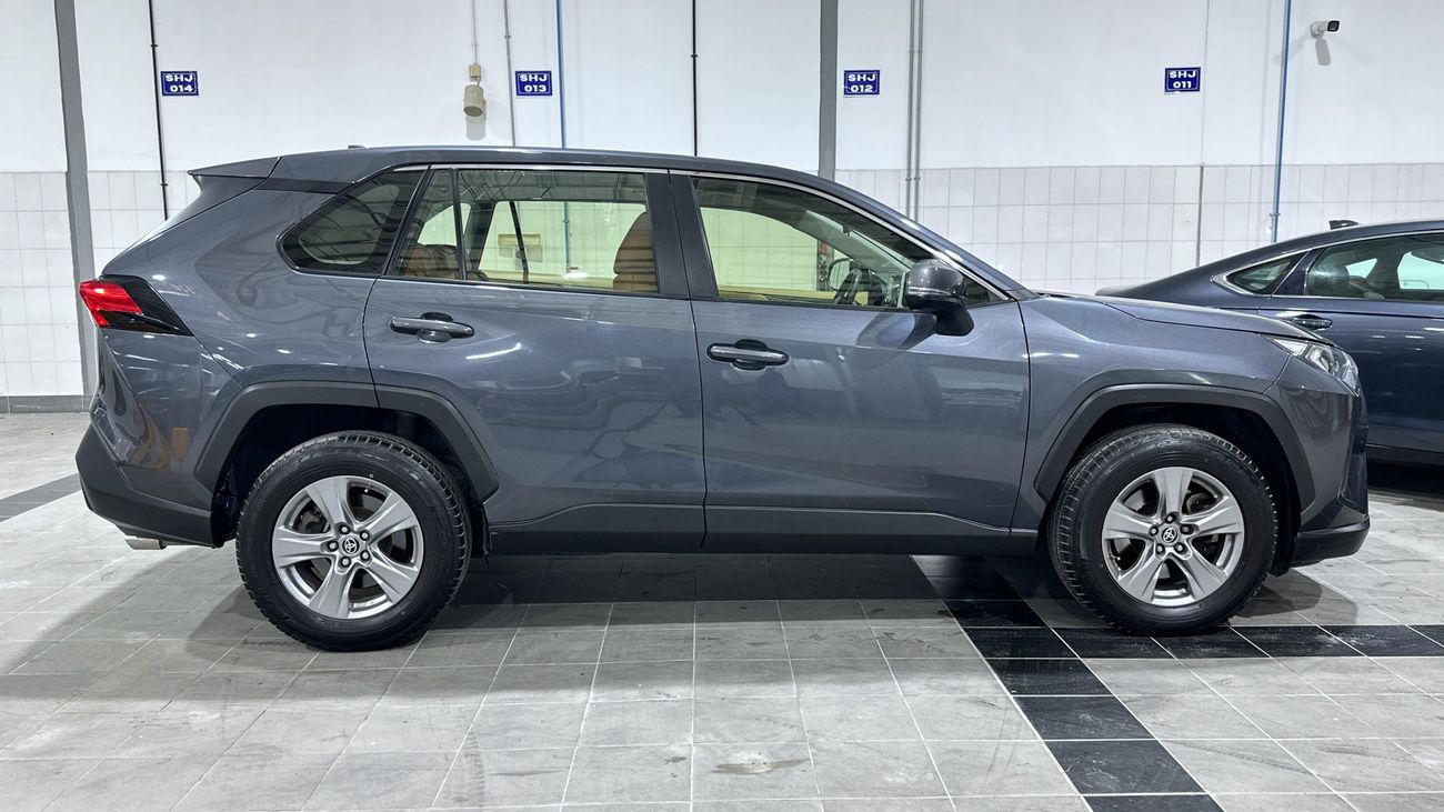 Toyota RAV4 2022 EX | AED 1229/Month | 0 DP | 30 Day Return | Warranty | Service History