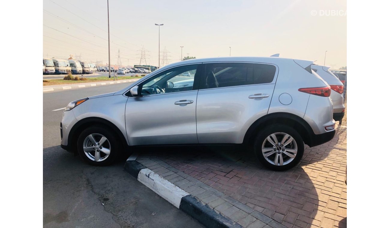 كيا سبورتيج EXCELLENT CONDITION - LOW MILEAGE - LIMITED TIME OFFER