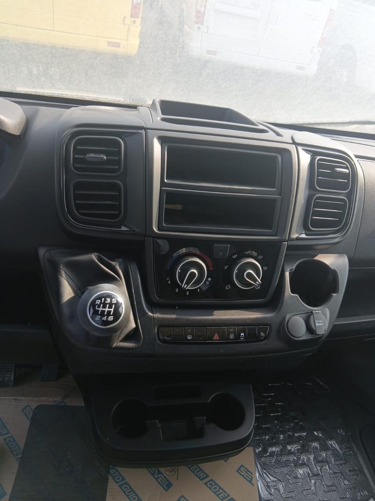 Peugeot Boxer PEUGEOT BOXER2.2L -L4H3 TURBO BLUE HDi MY26