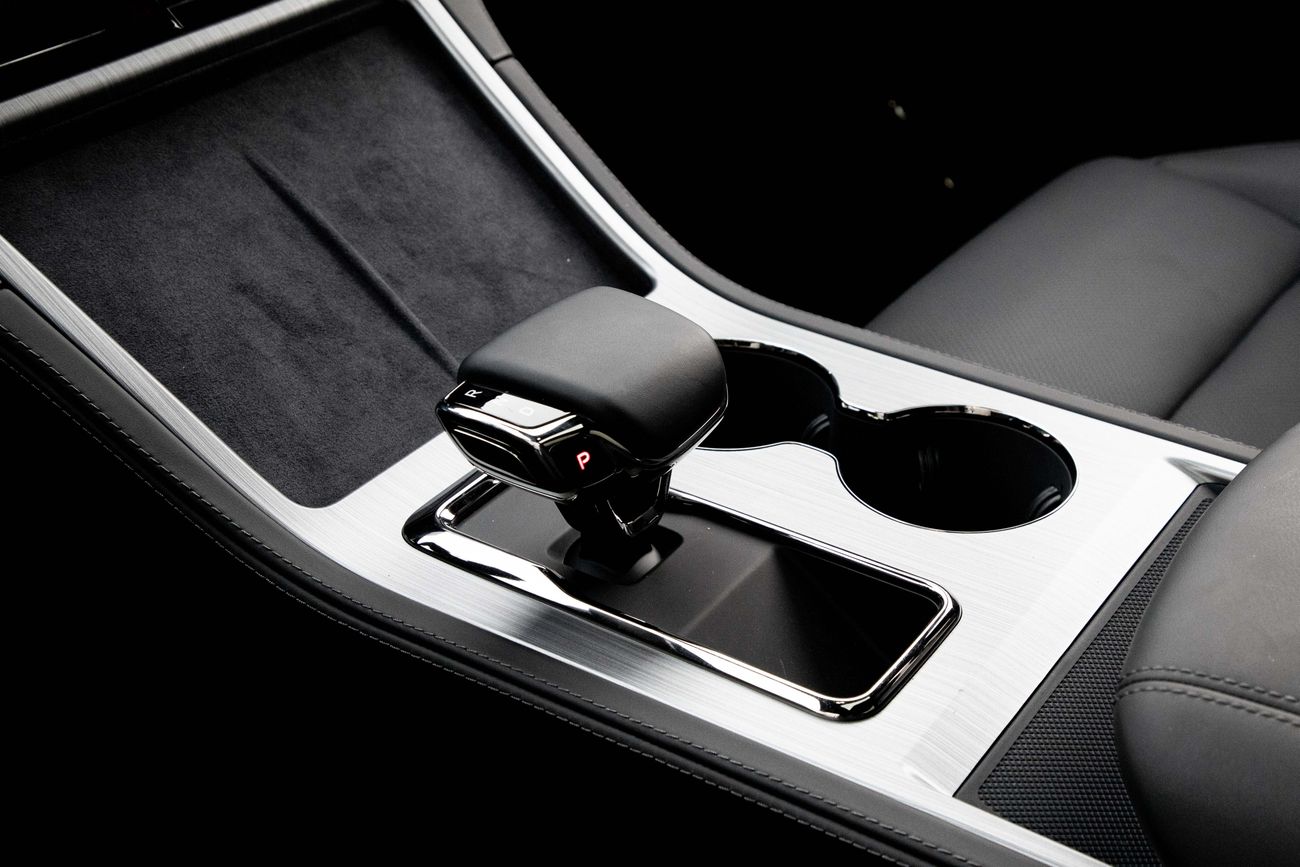 ROX 01 1 | 4,113 P.M | 0% Downpayment | Excellent Condition!