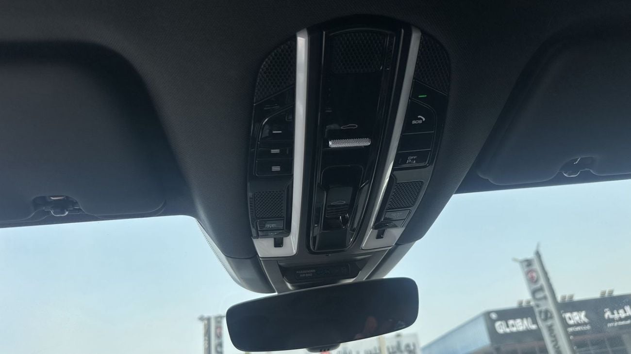 Porsche Cayenne STD Porsche Cayenne 2022 USA specs | Clean Title | 2 year warranty