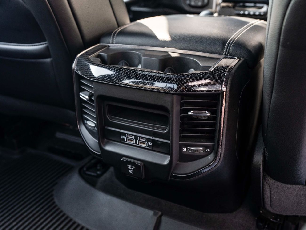 رام 1500 REBEL GT