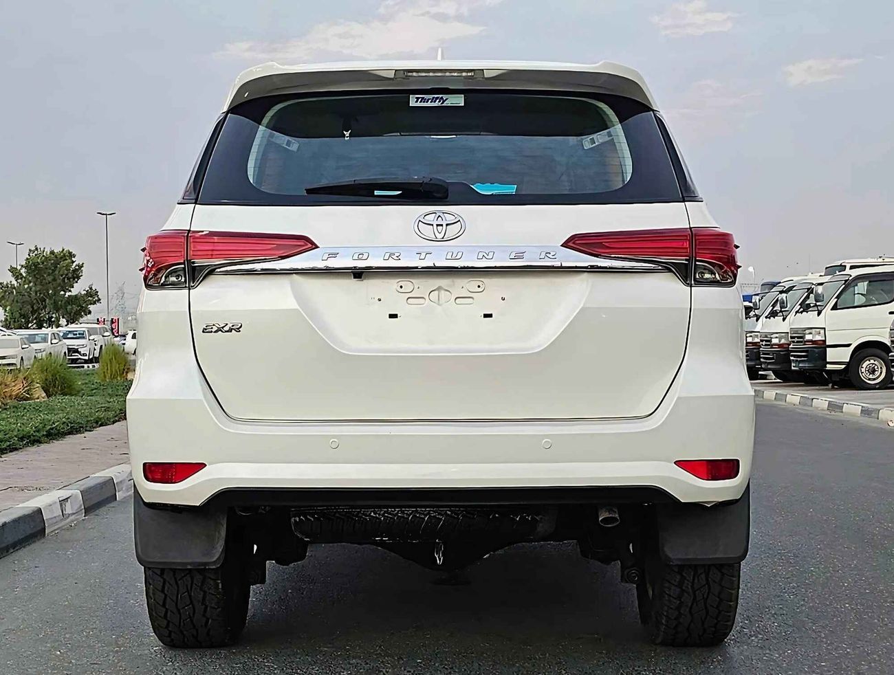 Toyota Fortuner EXR / V4 / 4WD/ DVD CAMERA / LEATHER/ 1274 MONTHLY/ LOT# 103037