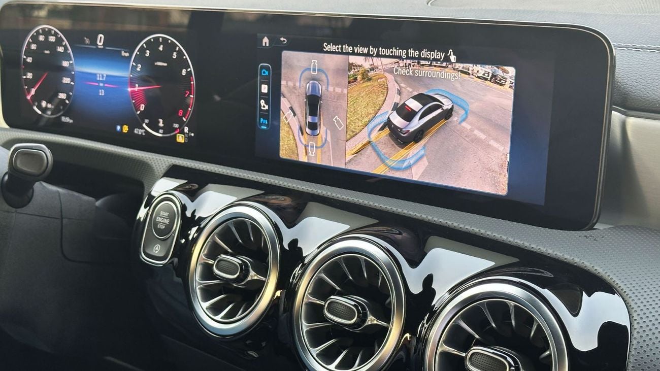 Mercedes-Benz CLA 200 2026 Full options AMG Package 0 km Agency Warranty