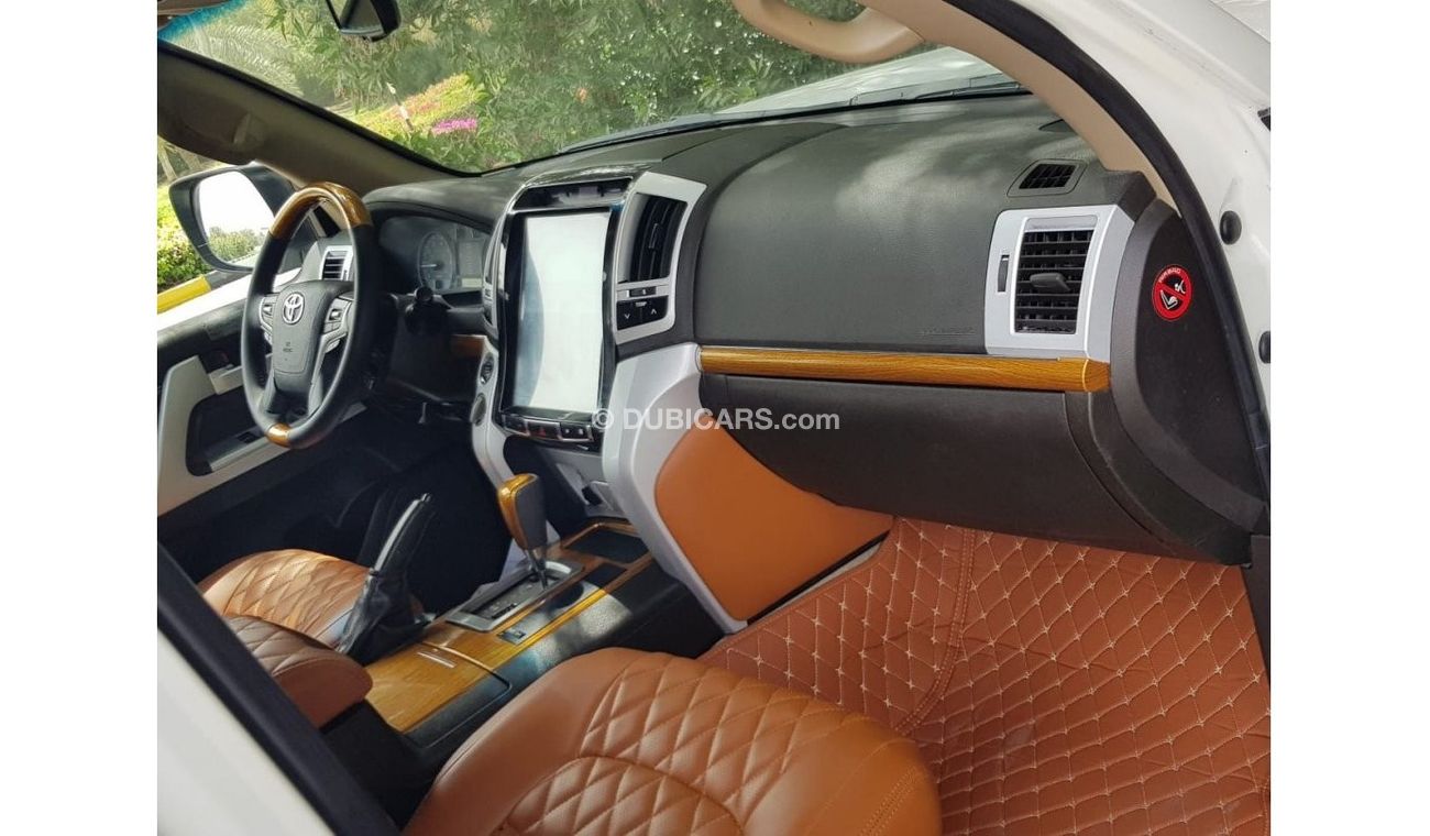 Toyota Land Cruiser GX.R V8 upgrade 2022