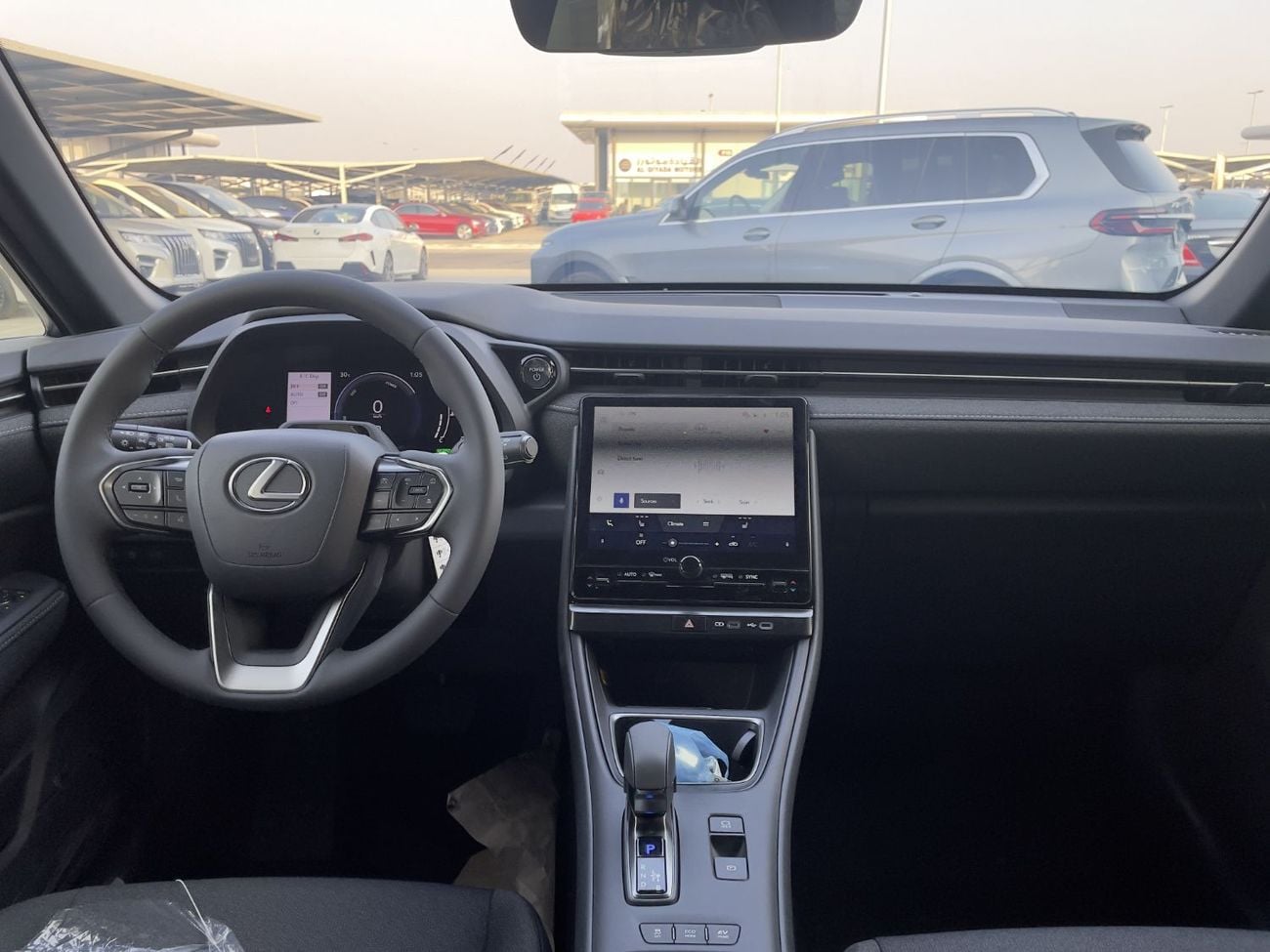 لكزس LBX PREMIUM هجين