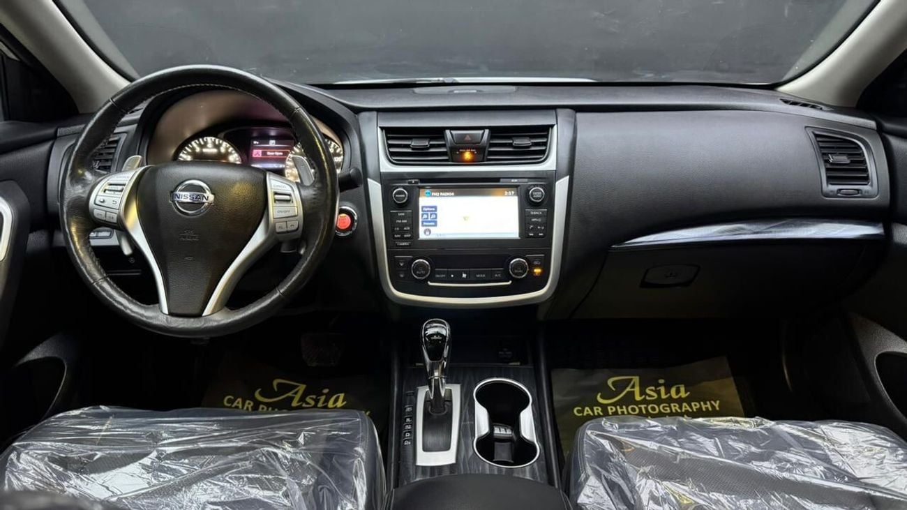 نيسان ألتيما