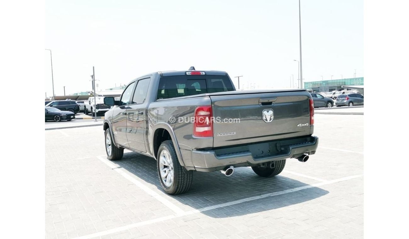 RAM 1500 Dodge RAM Laramie - 2022 - Grey