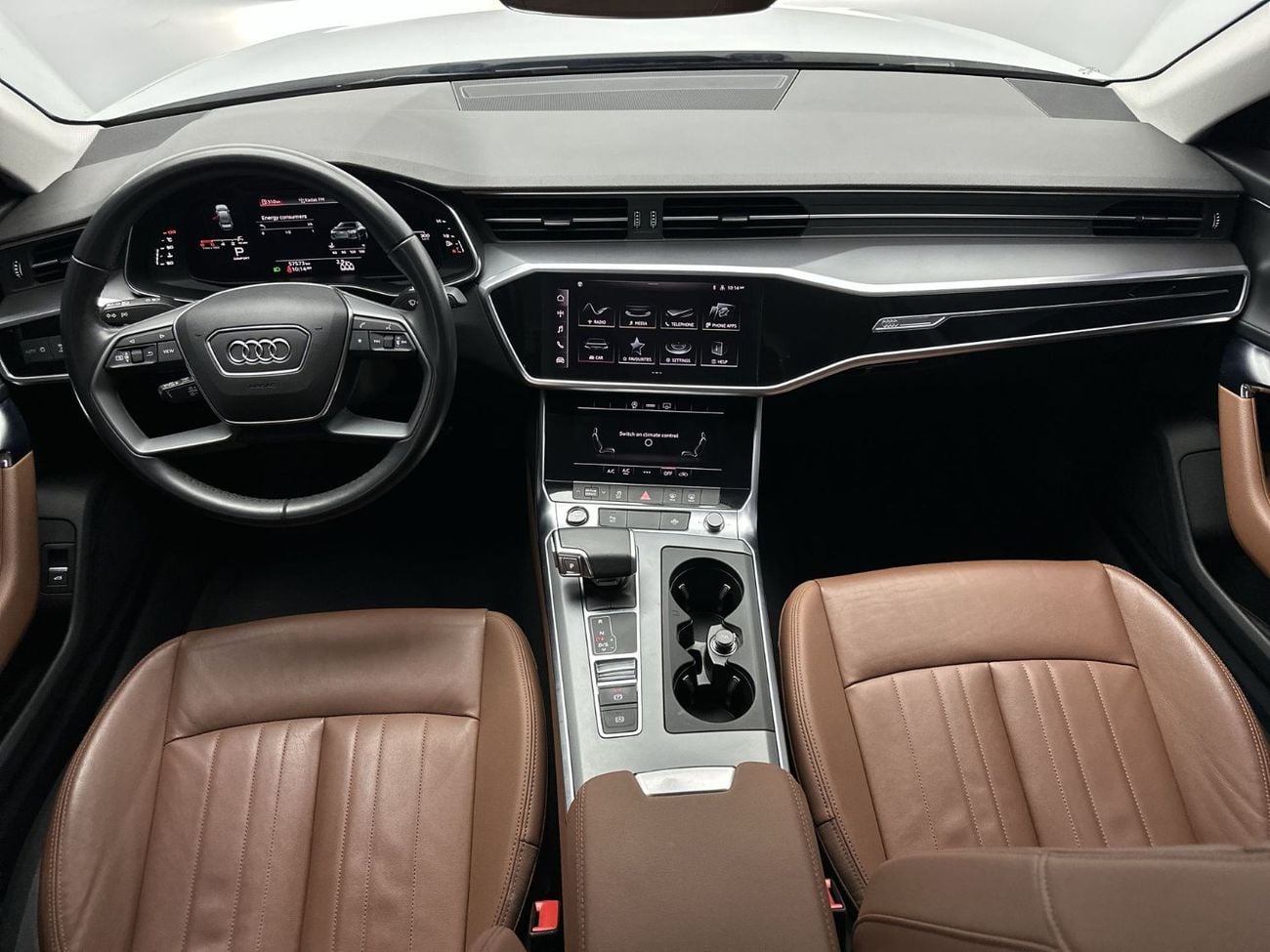 أودي A6 40 TFSI 190hp FWD Business (Ref# 056697) EXCLUSIVE RAMADAN OFFER