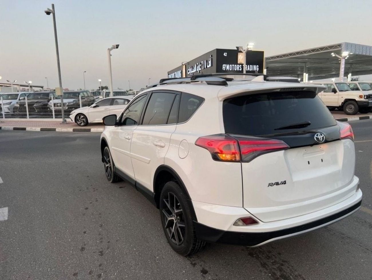 تويوتا راف ٤ RAV4 SE 360 Camera Leader Seat Full Option