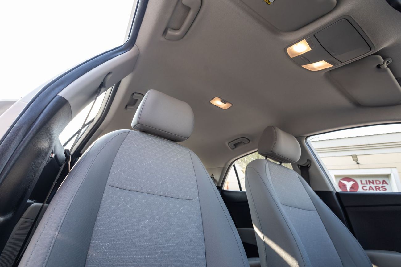 Kia Rio EX 1.4L (107 HP) Hatchback