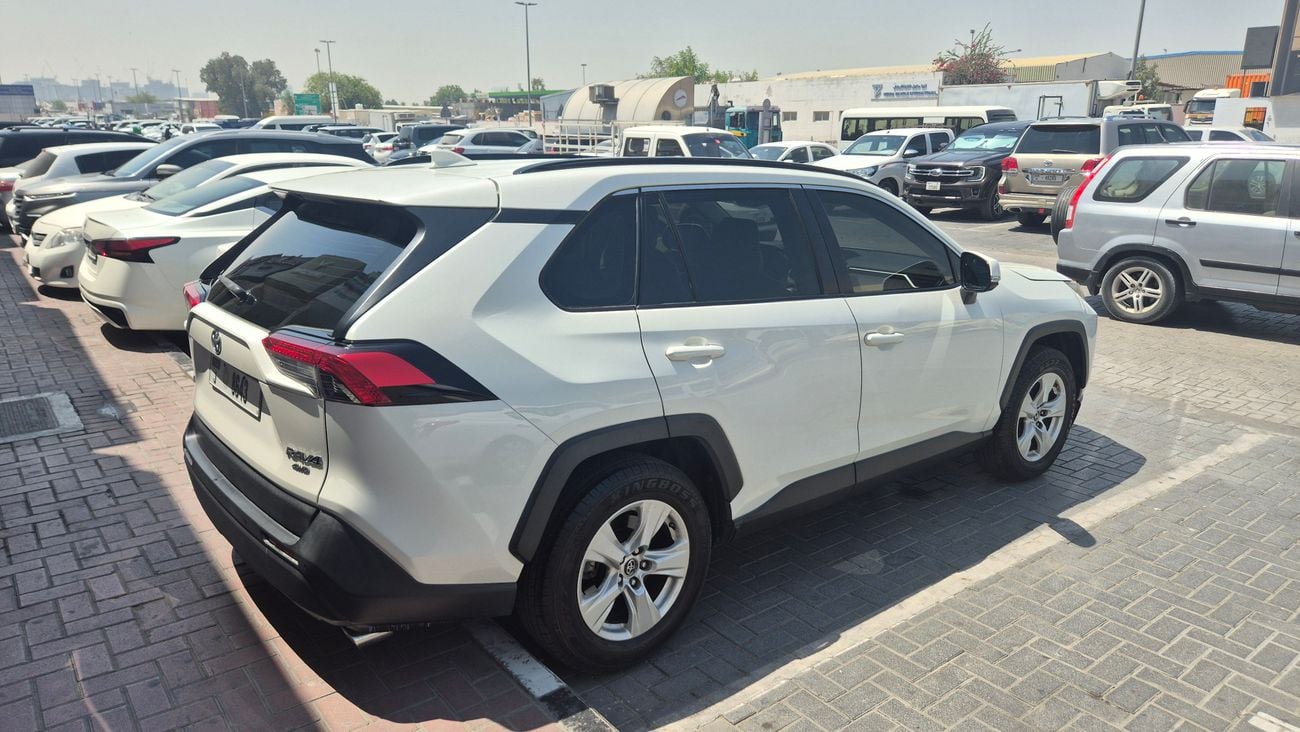 Toyota RAV4 GXR
