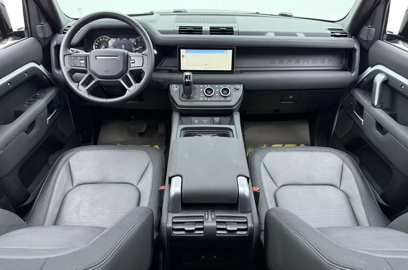 لاند روفر ديفندر P400 110 X-Dynamic SE 3.0L (5 Seater) 2023 Land Rover Defender P400 X-Dynamic SE, Warranty, Full Ser