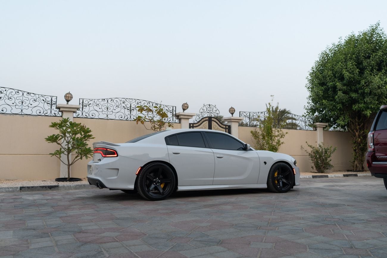 Dodge Charger HELLCAT