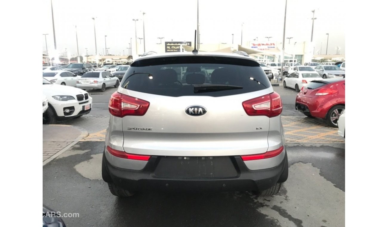 Kia Sportage full option