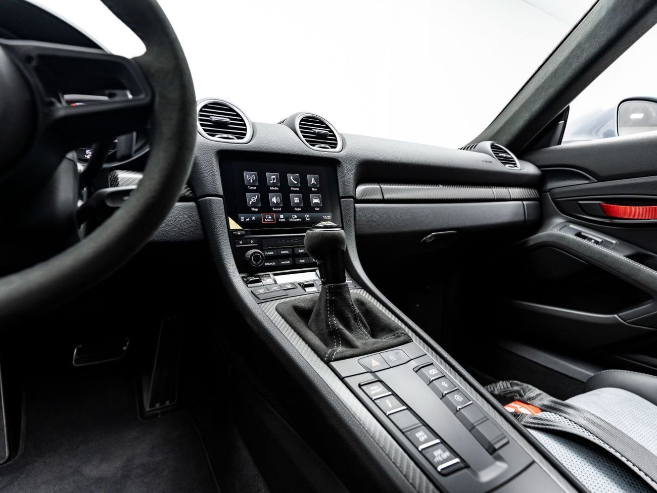 بورش كايمان 718 GT4 RS 4.0L (493 HP) A/T