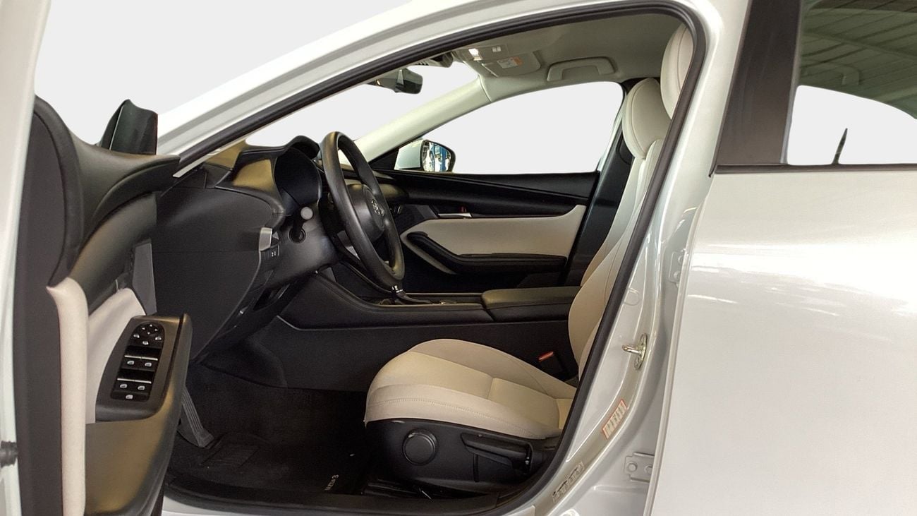 Mazda 2 2.0 EVOLVE AUTO | Guaranteed Warranty | 0 Down Payment