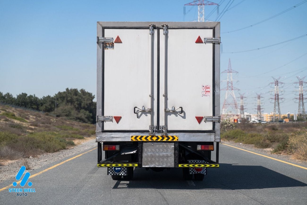 هينو 300 2020 Hino 300 916 4.0L Diesel Manual | Long Chassis Chiller Box | GCC Specs