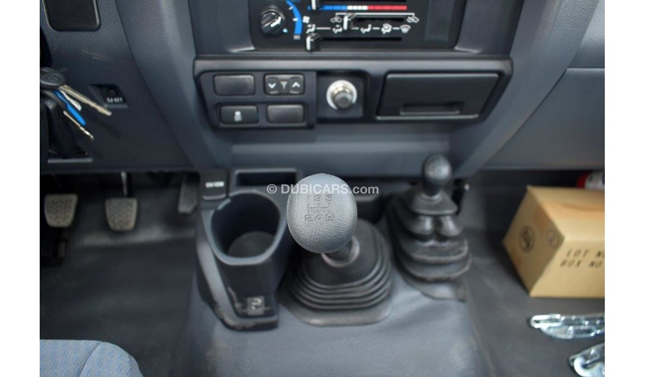 Toyota Land Cruiser Pick Up double cabin Petrol 2019