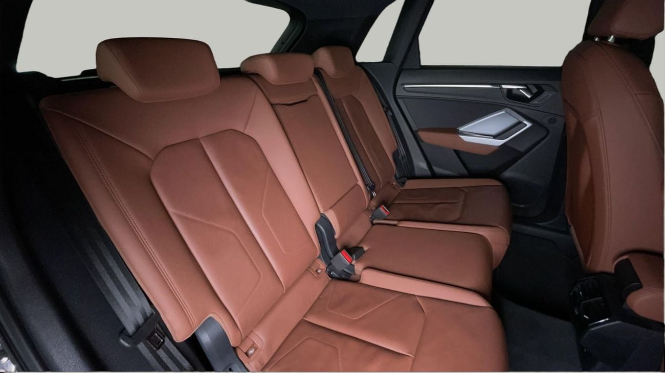 أودي Q3 2023 35 TFSI | AED 1550/Month | 0 DP | 30 Day Return | Warranty | Service History