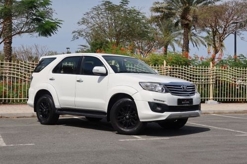 Toyota Fortuner SR5 2.7L
