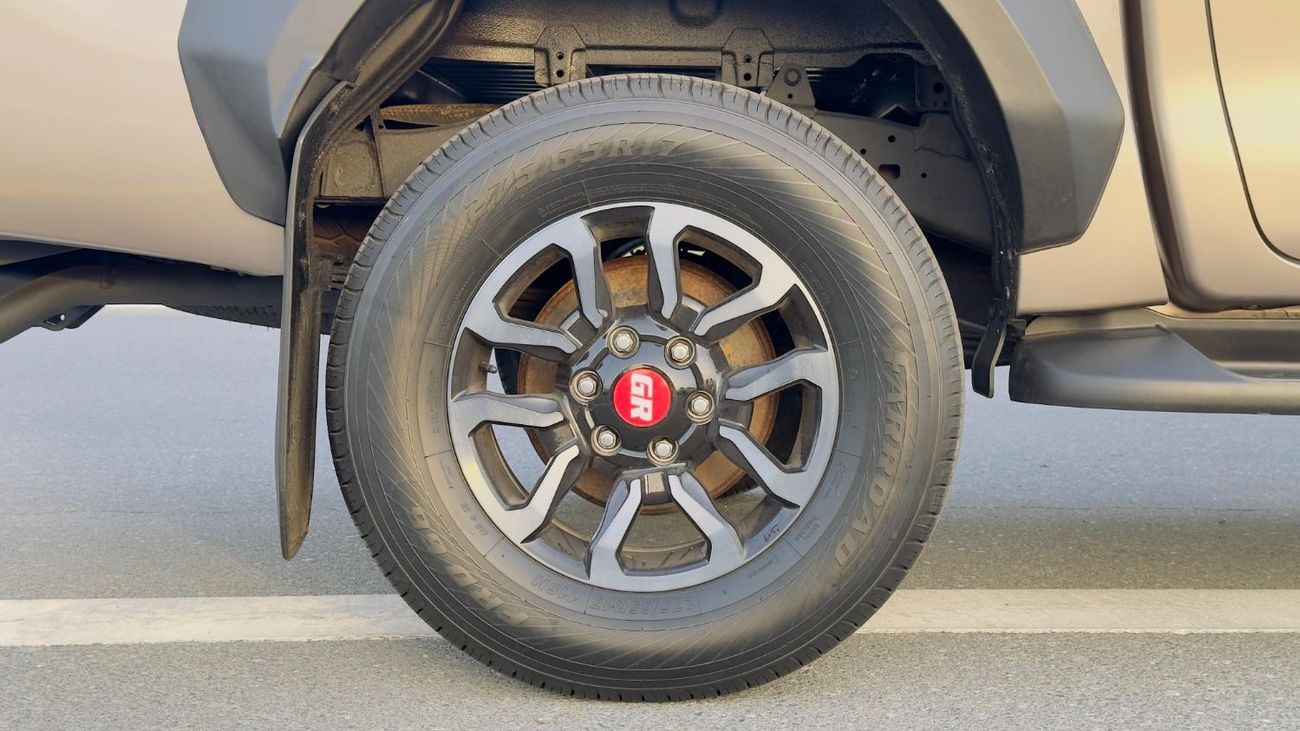 Toyota Hilux MODIFIED TO 2024 GR SPORT | AFTER MARKET SIDE FENDERS | 2.8L DIESEL | RHD | ELECTRIC SEAT | BACK CAM