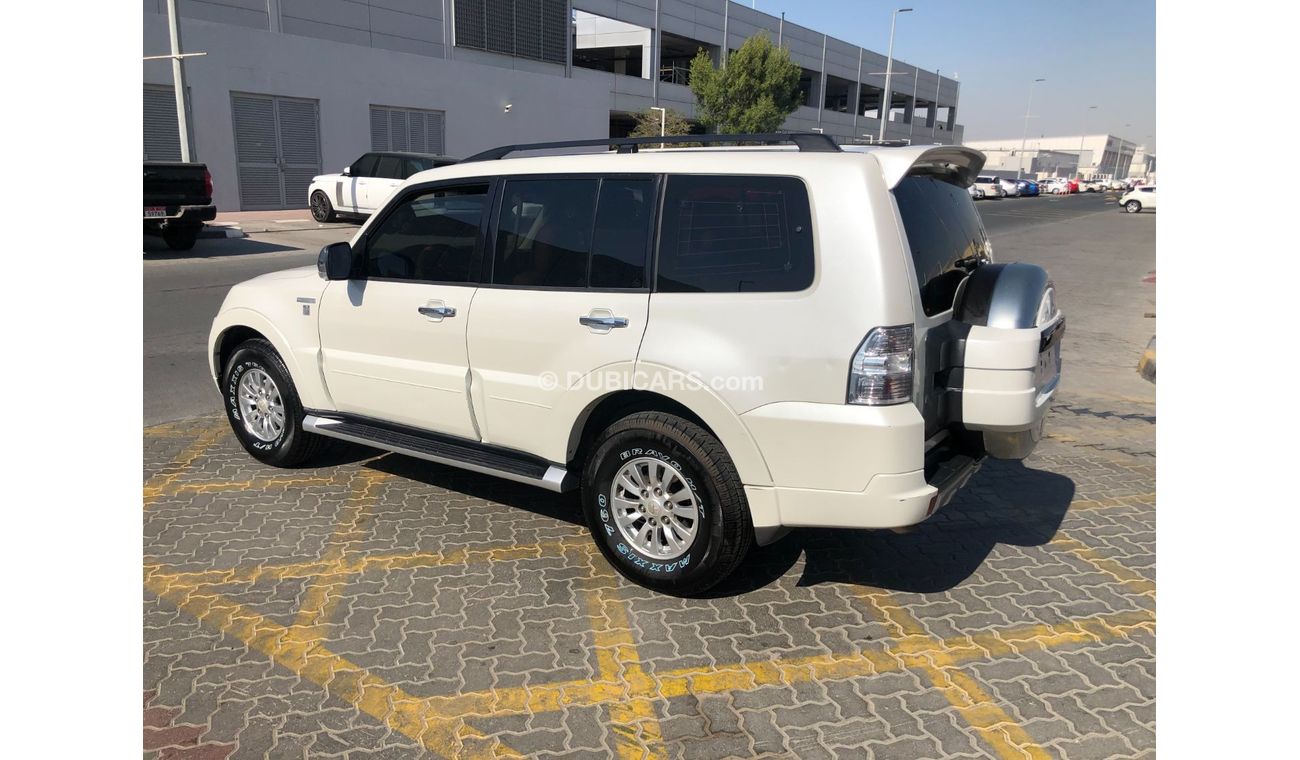 Mitsubishi Pajero GCC