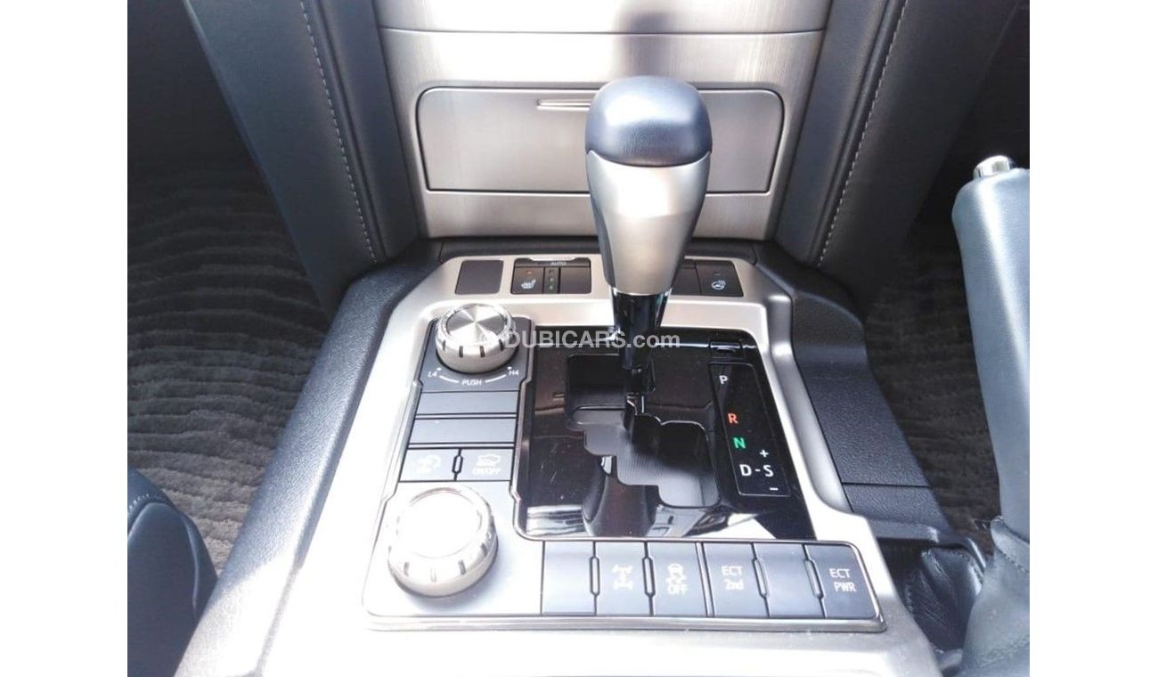 Toyota Land Cruiser Land Cruiser v8 RIGHT HAND DRIVE (Stock no PM36)
