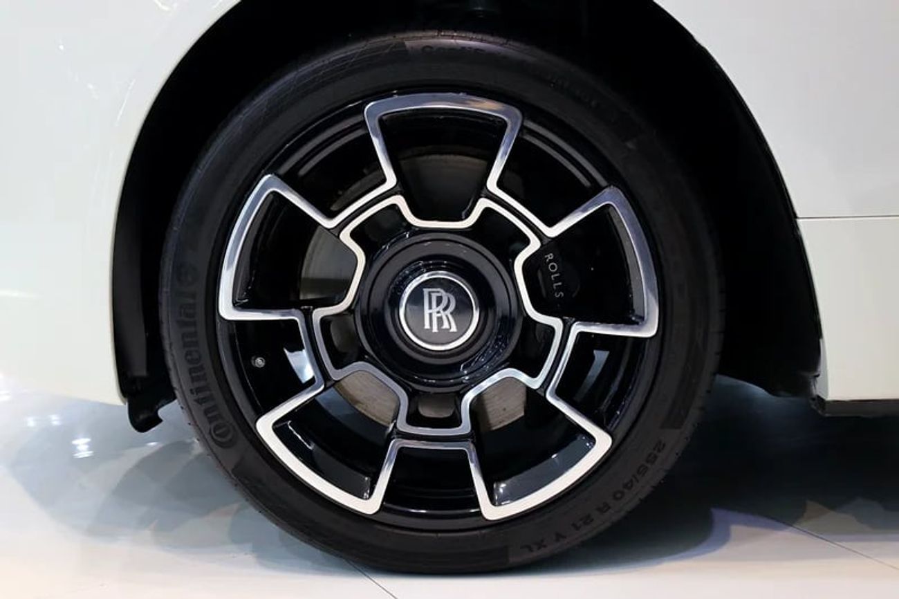 رولز رويس داون Customized Interior Leather, GCC Specs!!